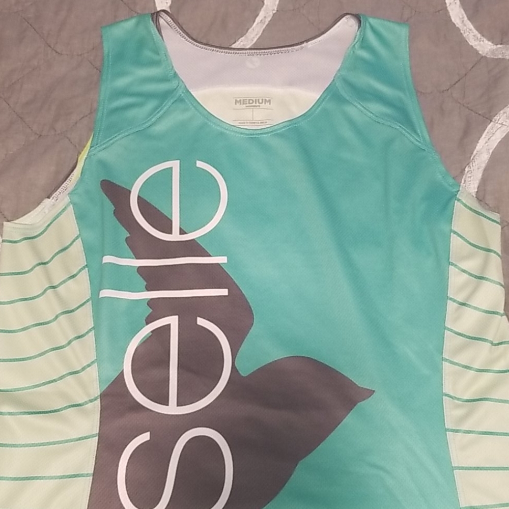 Oiselle Volée tank